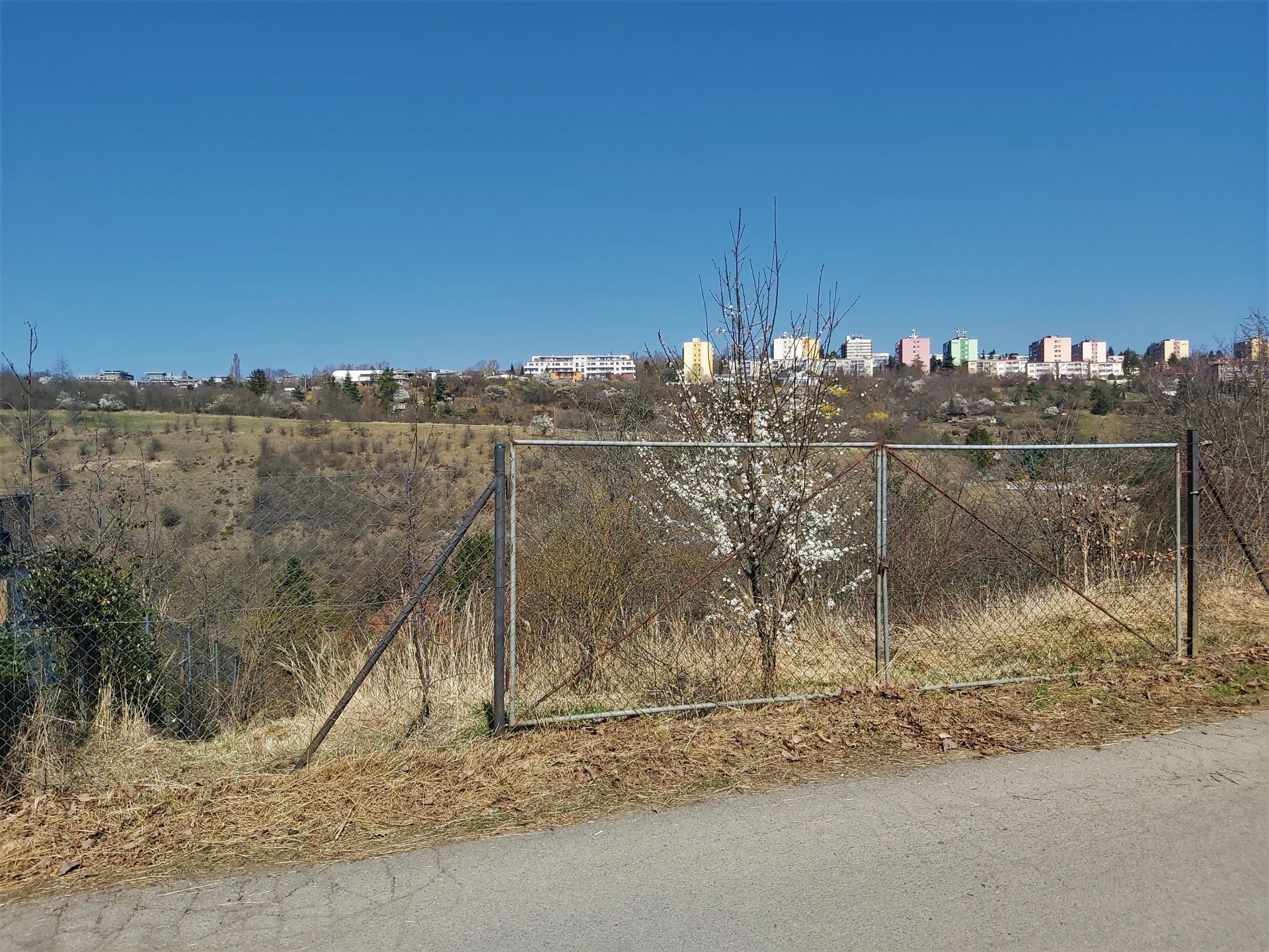 St. pozemek Praha 8 - Troja